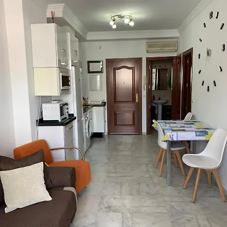 Casa Alicia Torre Del Mar